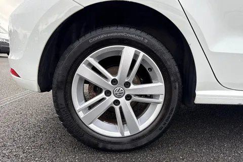 MM66XGE Volkswagen Polo 1.2 TSI BlueMotion Tech Match Euro 6 (s/s) 5dr Thumbnail #11