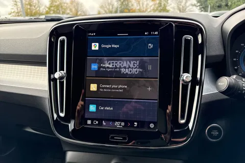 KR72XLJ Volvo Xc40 2.0 B3 MHEV Plus DCT Auto Euro 6 (s/s) 5dr Thumbnail #18