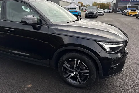 KR72XLJ Volvo Xc40 2.0 B3 MHEV Plus DCT Auto Euro 6 (s/s) 5dr Thumbnail #38