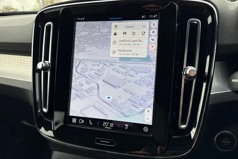 KR72XLJ Volvo Xc40 2.0 B3 MHEV Plus DCT Auto Euro 6 (s/s) 5dr Thumbnail #47