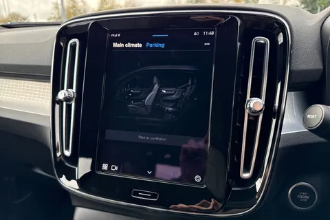 KR72XLJ Volvo Xc40 2.0 B3 MHEV Plus DCT Auto Euro 6 (s/s) 5dr Thumbnail #55