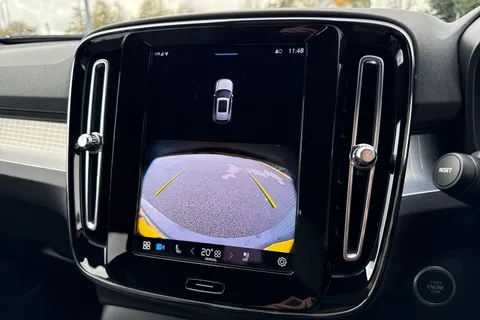 KR72XLJ Volvo Xc40 2.0 B3 MHEV Plus DCT Auto Euro 6 (s/s) 5dr Thumbnail #56