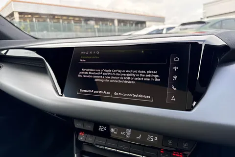 44 of 61 for AUDI E-TRON GT 435kW 105kWh S 4dr Auto