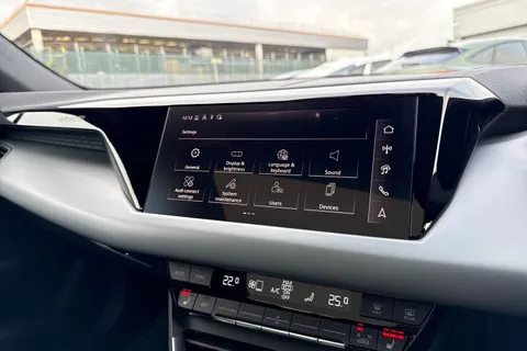 52 of 61 for AUDI E-TRON GT 435kW 105kWh S 4dr Auto