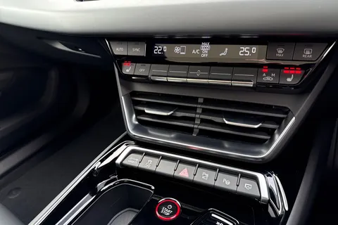 53 of 61 for AUDI E-TRON GT 435kW 105kWh S 4dr Auto