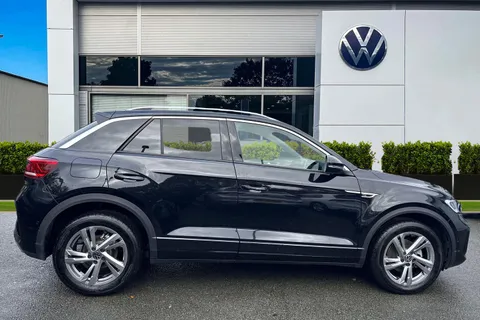 KP25ZTT Volkswagen T-Roc 1.5 TSI R-Line 5dr DSG | Rear Camera Heated Seats Thumbnail #4