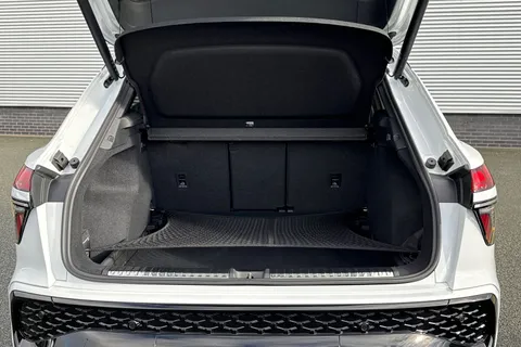  Audi Q3 2.0 TFSI Launch Edition S Tronic quattro Euro 6 (s/s) 5dr Thumbnail #7