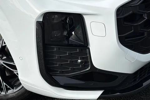  Audi Q3 2.0 TFSI Launch Edition S Tronic quattro Euro 6 (s/s) 5dr Thumbnail #45