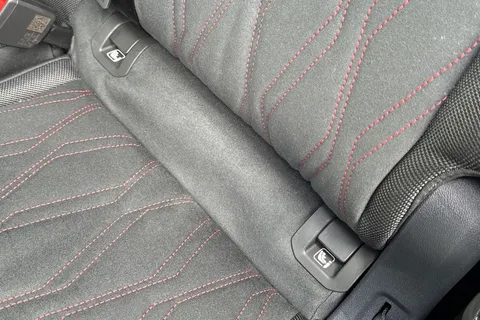  Audi Q3 2.0 TFSI Launch Edition S Tronic quattro Euro 6 (s/s) 5dr Thumbnail #51