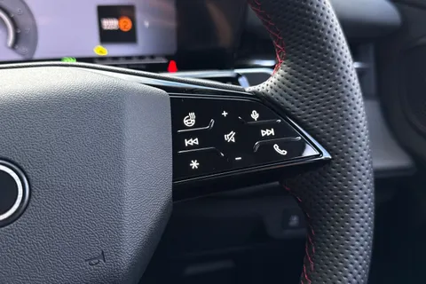  Audi Q3 2.0 TFSI Launch Edition S Tronic quattro Euro 6 (s/s) 5dr Thumbnail #58