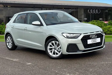 Audi A1 1.0 TFSI 25 Sport Sportback Euro 6 (s/s) 5dr Thumbnail #2