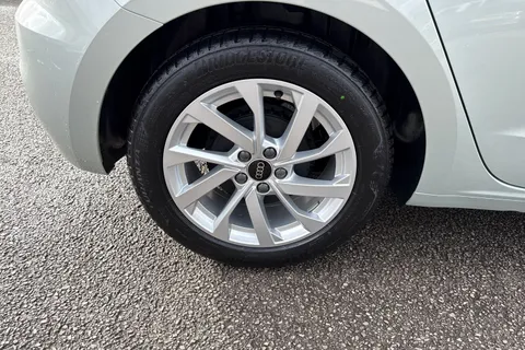 Audi A1 1.0 TFSI 25 Sport Sportback Euro 6 (s/s) 5dr Thumbnail #11