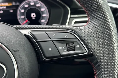 SO72UGF Audi S5 S5 Coup- Black Edition TDI  341 PS tiptronic Thumbnail #54