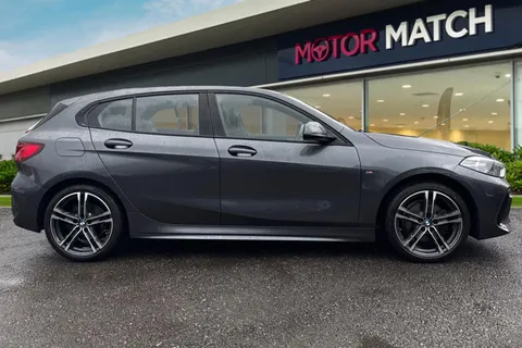 MA70BYK BMW 1 Series 1.5 118i M Sport Euro 6 (s/s) 5dr Thumbnail #4
