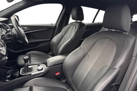 MA70BYK BMW 1 Series 1.5 118i M Sport Euro 6 (s/s) 5dr Thumbnail #17