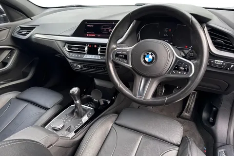 MA70BYK BMW 1 Series 1.5 118i M Sport Euro 6 (s/s) 5dr Thumbnail #19