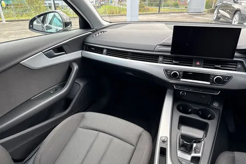 KY72LVJ Audi A4 Technik 35 TFSI 150 PS S tronic Thumbnail #21