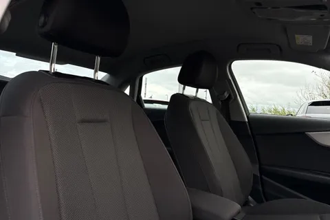 KY72LVJ Audi A4 Technik 35 TFSI 150 PS S tronic Thumbnail #25