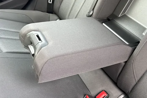 KY72LVJ Audi A4 Technik 35 TFSI 150 PS S tronic Thumbnail #30