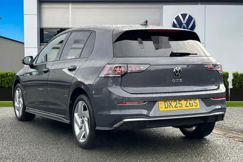 DK25ZGS Volkswagen Golf 1.5 TSI 272 GTE eHybrid 5dr DSG Thumbnail #3
