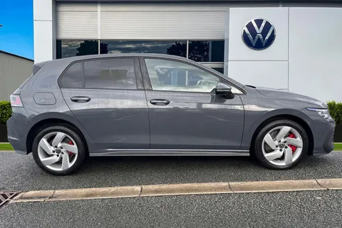 DK25ZGS Volkswagen Golf 1.5 TSI 272 GTE eHybrid 5dr DSG Thumbnail #4
