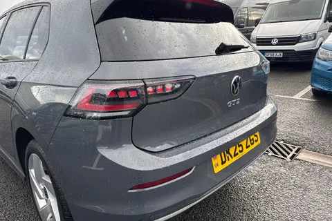 DK25ZGS Volkswagen Golf 1.5 TSI 272 GTE eHybrid 5dr DSG Thumbnail #8