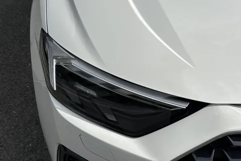  Audi A1 1.0 TFSI 30 Sport Sportback Euro 6 (s/s) 5dr Thumbnail #9