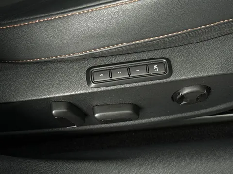 MK72JZT CUPRA Leon 2.0 TSI 300 VZ3 5dr DSG Thumbnail #35