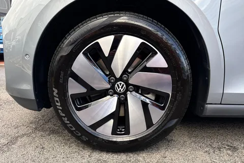 BG75CGV Volkswagen Id. Buzz Cargo 340ps Commerce Plus 79kWh Auto 4Motion 4X4 Thumbnail #9