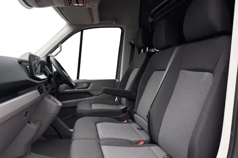 BV75OBR Volkswagen Crafter 2.0TDI  140PS CR35 LWB Commerce Plus Auto-Towpack Thumbnail #15