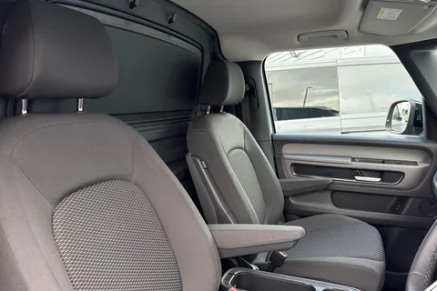 BG75CGV Volkswagen Id. Buzz Cargo 340ps Commerce Plus 79kWh Auto 4Motion 4X4 Thumbnail #23