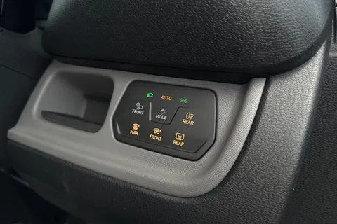 BG75CGV Volkswagen Id. Buzz Cargo 340ps Commerce Plus 79kWh Auto 4Motion 4X4 Thumbnail #43