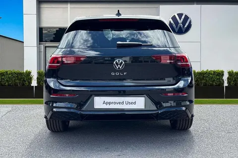 CY25HUK Volkswagen Golf 1.5 TSI 150 R-Line 5dr ⭐Park assist with park distance control, Winter pack Thumbnail #8