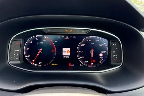 DA75CYE SEAT Ateca 1.5 TSI EVO FR Sport Euro 6 (s/s) 5dr Thumbnail #39