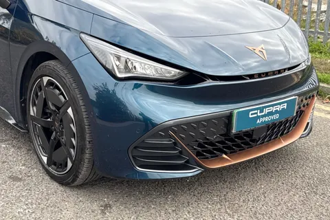 DU23LDN CUPRA Born e-Boost 77kWh V3 Auto 5dr (4 Seat) Thumbnail #9