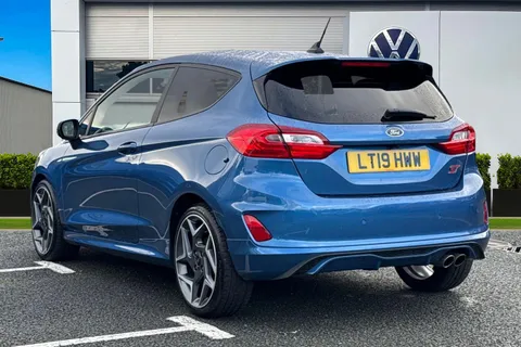 LT19HWW Ford Fiesta 1.5T EcoBoost ST-3 Euro 6 (s/s) 3dr Thumbnail #3