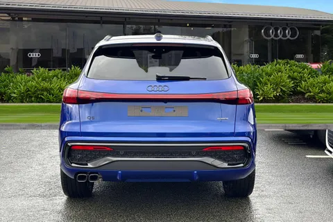 Audi Q5 2.0 TDI Edition 1 S Tronic quattro Euro 6 (s/s) 5dr Thumbnail #5