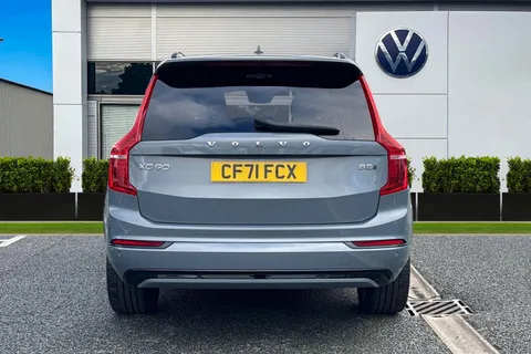 CF71FCX Volvo Xc90 2.0 B5 MHEV R-Design Auto 4WD Euro 6 (s/s) 5dr Thumbnail #5