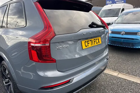 CF71FCX Volvo Xc90 2.0 B5 MHEV R-Design Auto 4WD Euro 6 (s/s) 5dr Thumbnail #8