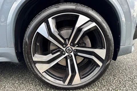 CF71FCX Volvo Xc90 2.0 B5 MHEV R-Design Auto 4WD Euro 6 (s/s) 5dr Thumbnail #10