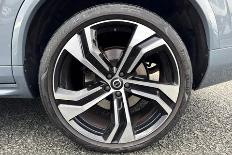 CF71FCX Volvo Xc90 2.0 B5 MHEV R-Design Auto 4WD Euro 6 (s/s) 5dr Thumbnail #11