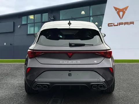  CUPRA Leon 2.0 TSI VZ3 DSG Euro 6 (s/s) 5dr Thumbnail #5