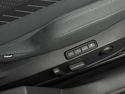  CUPRA Leon 2.0 TSI VZ3 DSG Euro 6 (s/s) 5dr Thumbnail #31