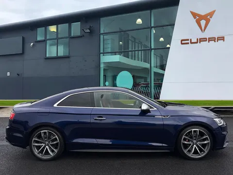 NJ17VNR Audi S5 3.0 TFSI V6 Tiptronic quattro Euro 6 (s/s) 2dr Thumbnail #4