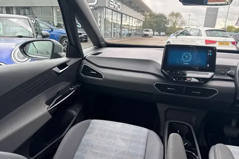 15 of 53 for VOLKSWAGEN ID.3 150kW Life Pro Performance 58kWh 5dr Auto