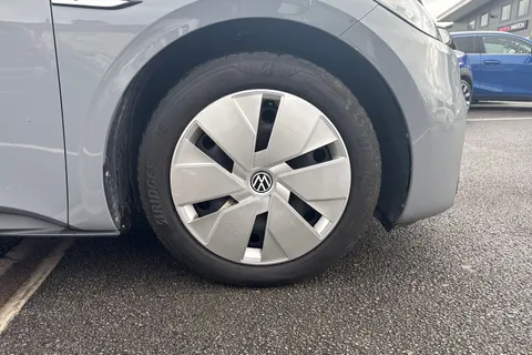 23 of 53 for VOLKSWAGEN ID.3 150kW Life Pro Performance 58kWh 5dr Auto