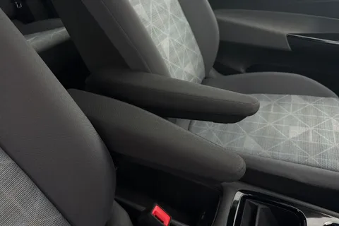 38 of 53 for VOLKSWAGEN ID.3 150kW Life Pro Performance 58kWh 5dr Auto