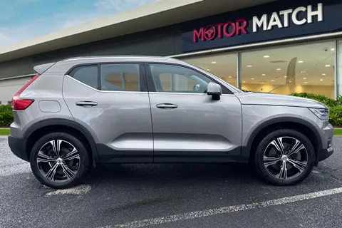 AP22VEU Volvo Xc40 1.5h T5 Recharge 10.7kWh Ultimate Bright Auto Euro 6 (s/s) 5dr Thumbnail #4
