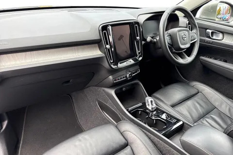 AP22VEU Volvo Xc40 1.5h T5 Recharge 10.7kWh Ultimate Bright Auto Euro 6 (s/s) 5dr Thumbnail #16