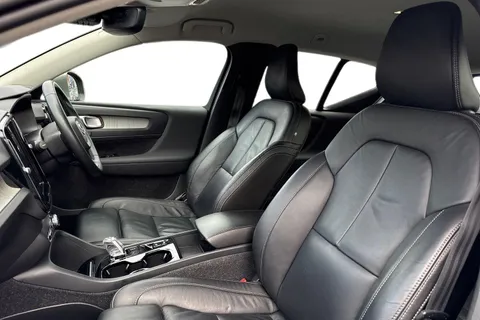 AP22VEU Volvo Xc40 1.5h T5 Recharge 10.7kWh Ultimate Bright Auto Euro 6 (s/s) 5dr Thumbnail #17